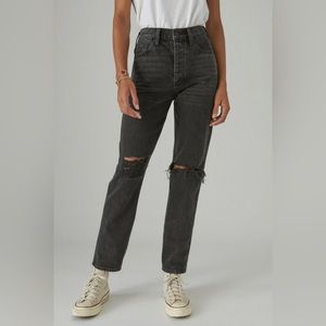 Lucky Brand High Rise Mom Drew Jean 2/26
